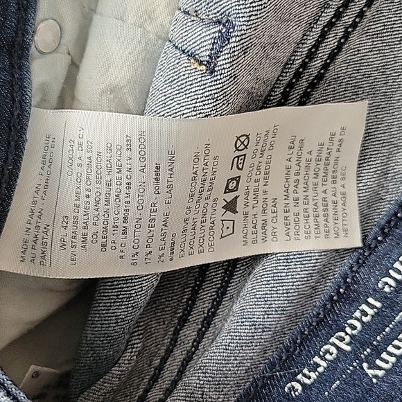 Levis skinny jeans 27, size 27, modern skinny signature Levi jeans, stretch Jean - Picture 5 of 7